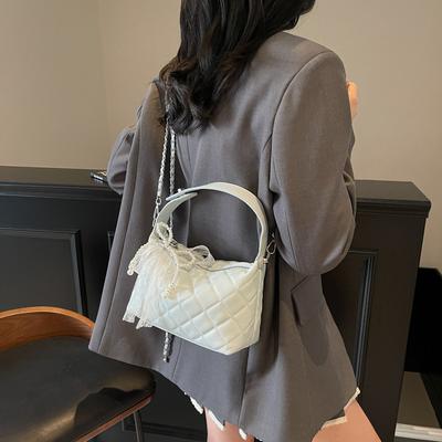 Fashion Diamond Chain Bag Women's 2025 New Versatile Messenger Bag Portable Pillow Bag