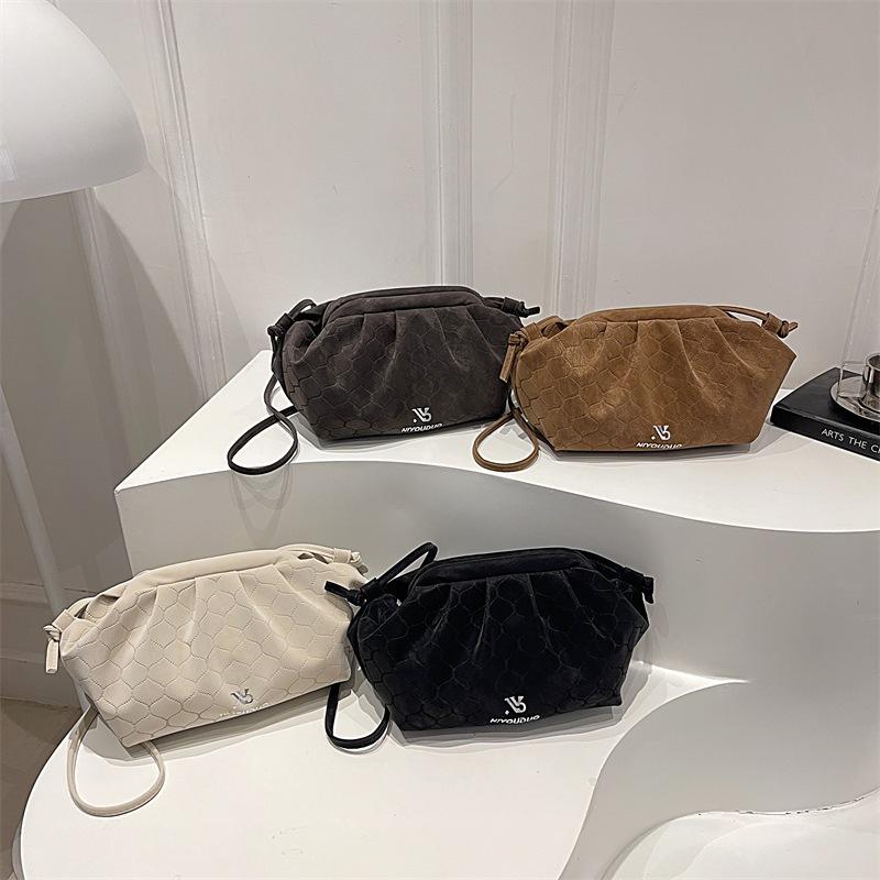 Popular Trendy Cloud-shaped Bag Combined with Niche Single-shoulder Crossbody Bag