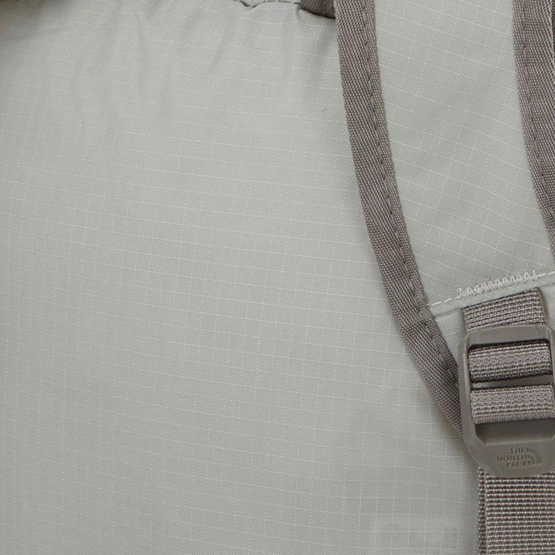 The North Face Logo Fashion Versatile Nylon Backpack Outdoor Bag Unisex backpack Gray NM2SR32C
