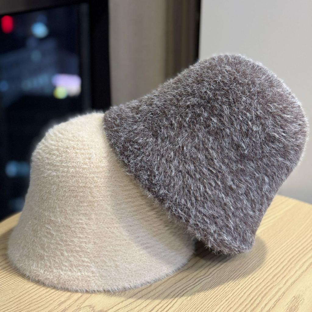New All-match Thick Furry Knitted Fisherman Hat for Women in Autumn and Winter To Prevent Cold and Keep Warm and Show Face Small Bucket Hat Basin Hat