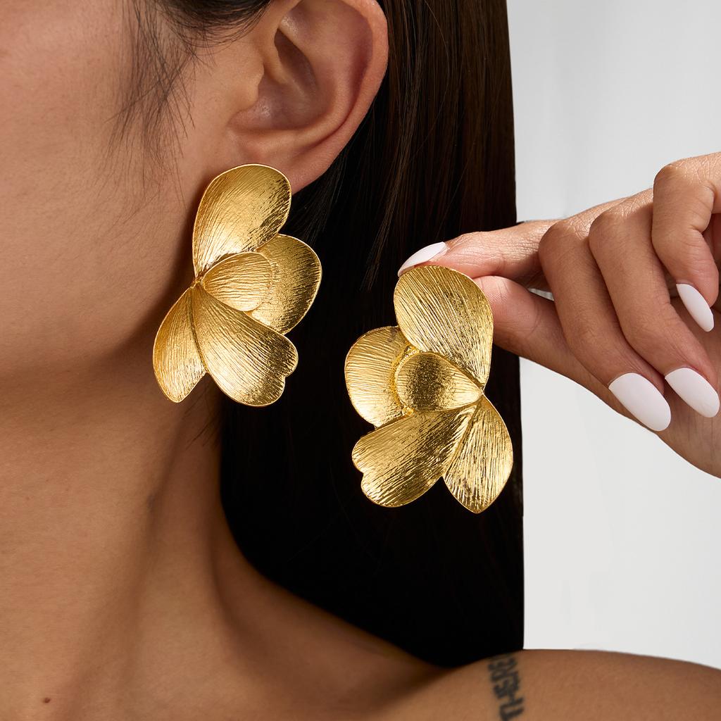 Wind Liquid Metal Pleated Flower Stud Earrings, Design Sense Leaf Petal Earrings