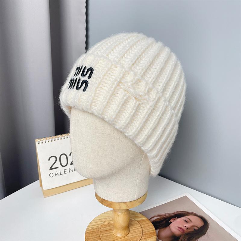 Korean Style All match Knitted Hat Warm Ear Protection Pullover Hat for Women Autumn and Winter Personalized Cold Hat Thickened Plush Hat Small Face