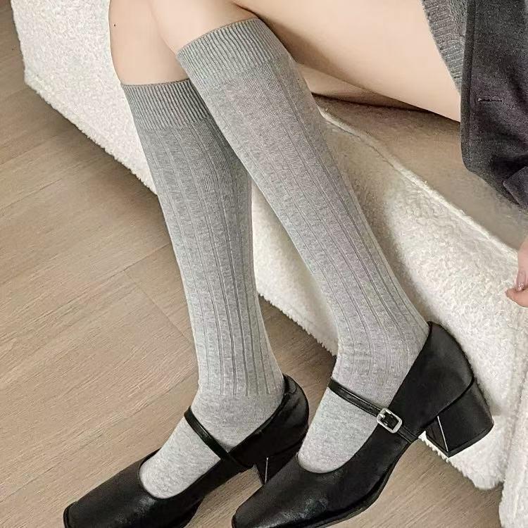 Women's Over-the-Knee Grey Ballet Style Stripe Socks
