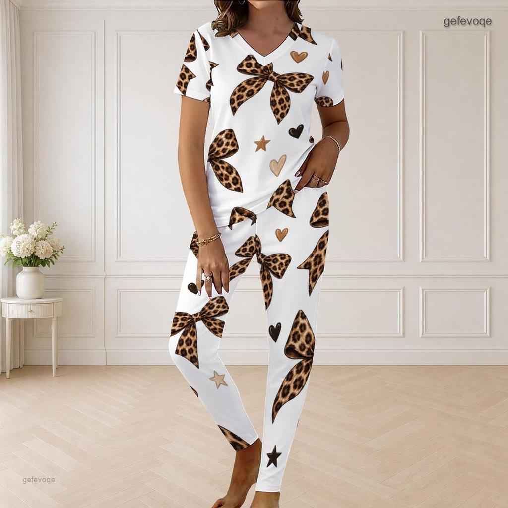 Women Plus Size V Neck Short Sleeve Leopard Christmas Tree Print White Pajama Set