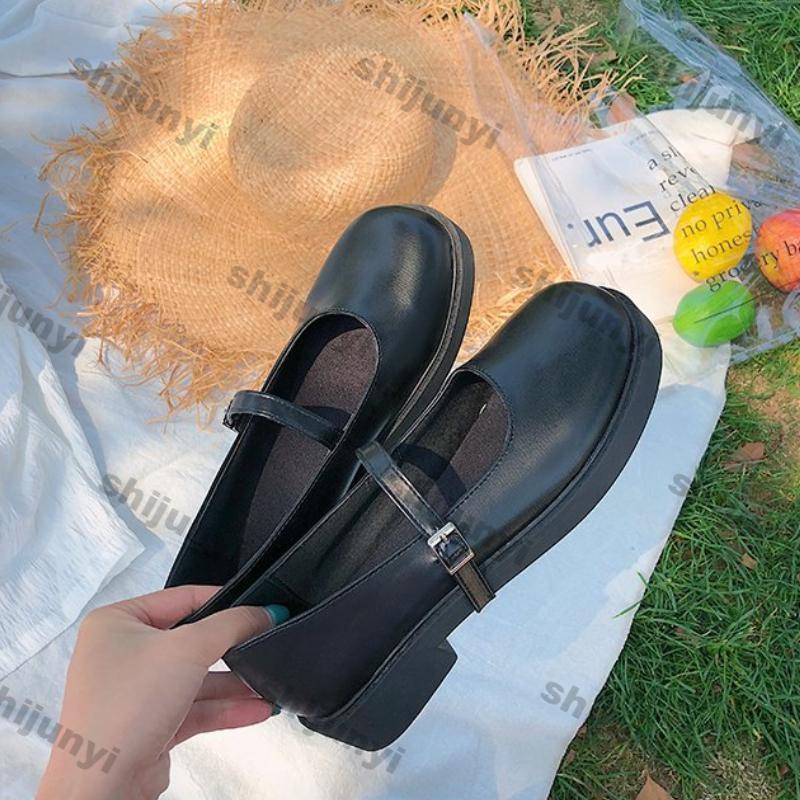 Fashion Women Single Shoe Spring New Red Flat Sole Mary Jane Shoe Leisure Comfortable Leather Square Toe Slip-on Shoes Zapatos Mujer