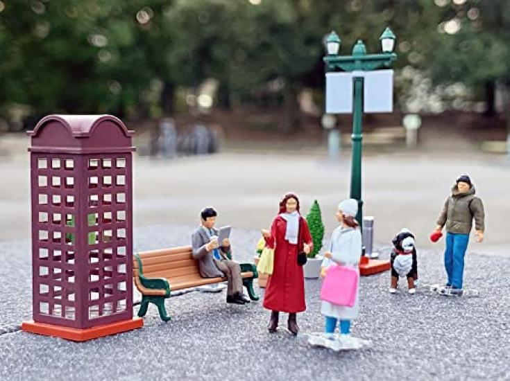 TOMYTEC DioColle 64 09a Street Partially Assembled Figure and Accessory Set 319061 1/64 #CarSnap "Holiday Corner" ABS/PVC Painted,