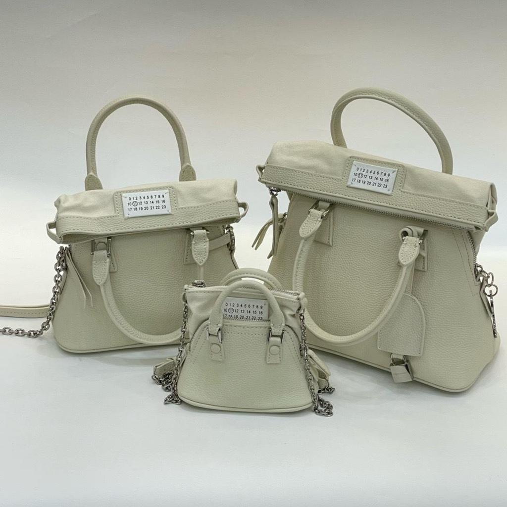 2025 Herbst/Winter Dunkle Nische Kettenhandtasche & Umhängetasche für Damen - Erhältlich in den Größen Groß, Mittel und Klein