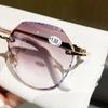 Women Luxury Fashionable Reading Glasses Retro Round Rimless 3D Flora Far Sight Eyeglasses Men Metal Presbyopia Sunglasses