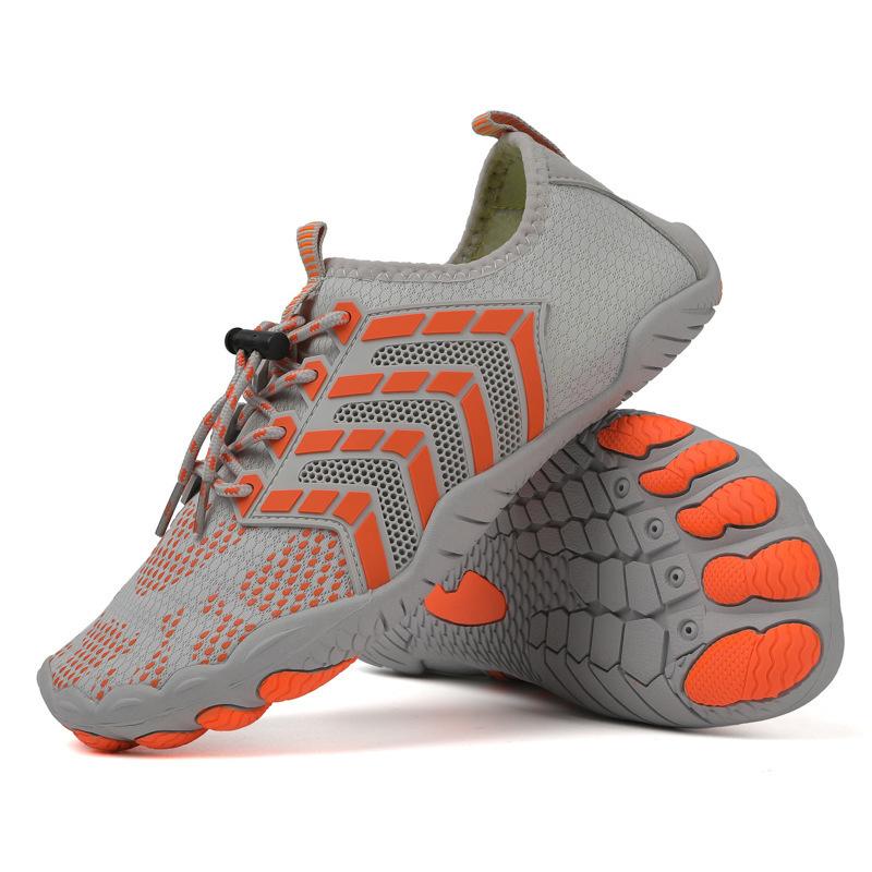 New Outdoor Wading Shoes Swimming Shoes and Beach Shoes