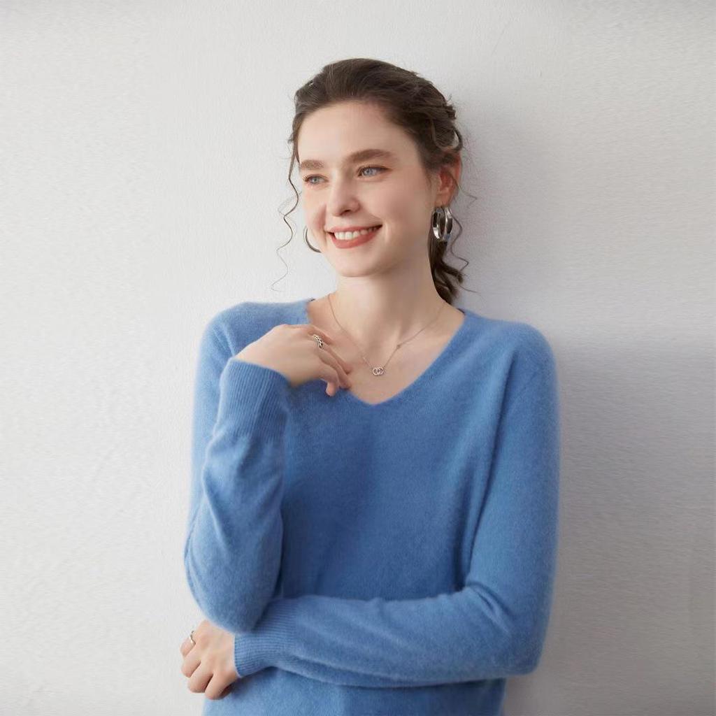 Women's V-Neck Cashmere Long Sleeve Sweater - Autumn/Winter Knitwear Pullover