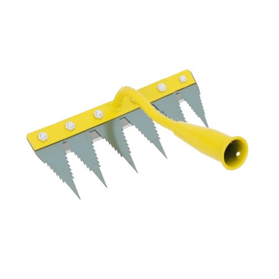 Weeding Rake with High Carbon Steel Teeth Wooden Handle Garden Weed Remover Lightweight Weeder Tool