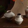 Keramikvase im Wabi-Sabi-Stil Tischdekoration Unvollkommene Ästhetik Blumenarrangement Retro Blumenvase Raum Ästhetische Dekoration