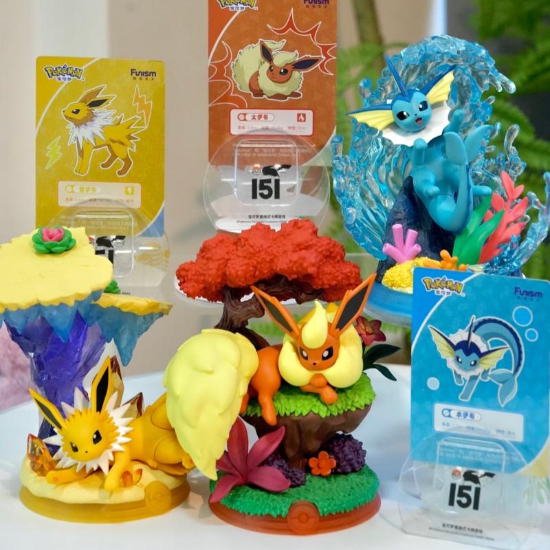 2026  Funism  Serie Eevee 3th  Anime Figure Doll Toy Desktop Decoration Model Festival Birthday Gift