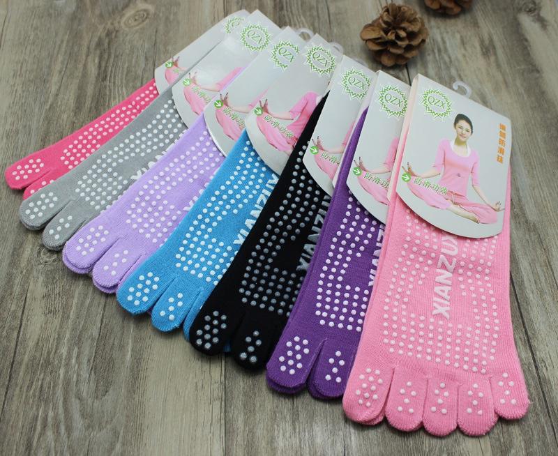 Women 5 Toes Yoga Gym Dance Sport Exercise Non Slip Massage Fitness Warm Socks