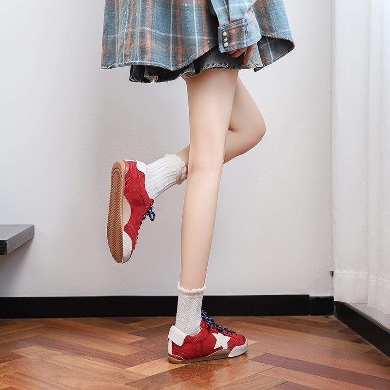 Women's Retro German Trainer: 2025 Genuine Leather Distressed Sneakers with Star, Mandarin Duck Stripe, Flat Bottom, Casual Skate Style