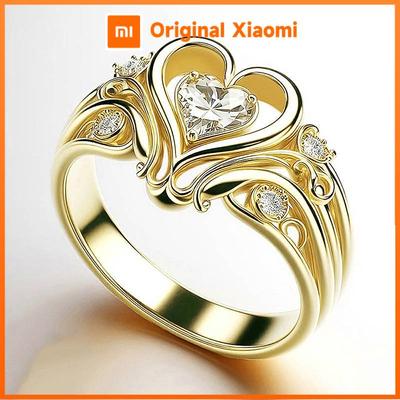 Huitan Heart Shaped Gold Color Ring for Women Elegant Accessories for Wedding Party with Shiny CZ Love Anniversary Jewelry Gift