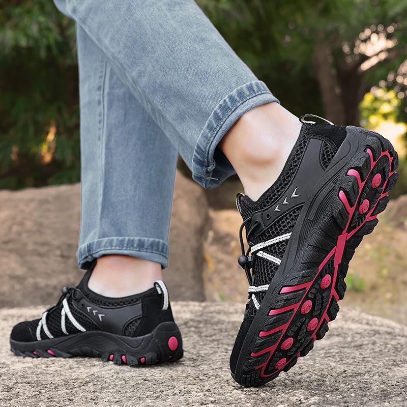 Spring and Autumn Soft-soled Mesh Breathable Couple Outdoor Sports Shoes Off-road Hiking Shoes
