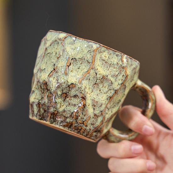 Ceramiczny kubek do kawy 270ml Duży kubek do herbaty Nowość Mineralny kształt Dekoracyjny tumbler Unikalny wystrój domu Prezent dla miłośników kawy
