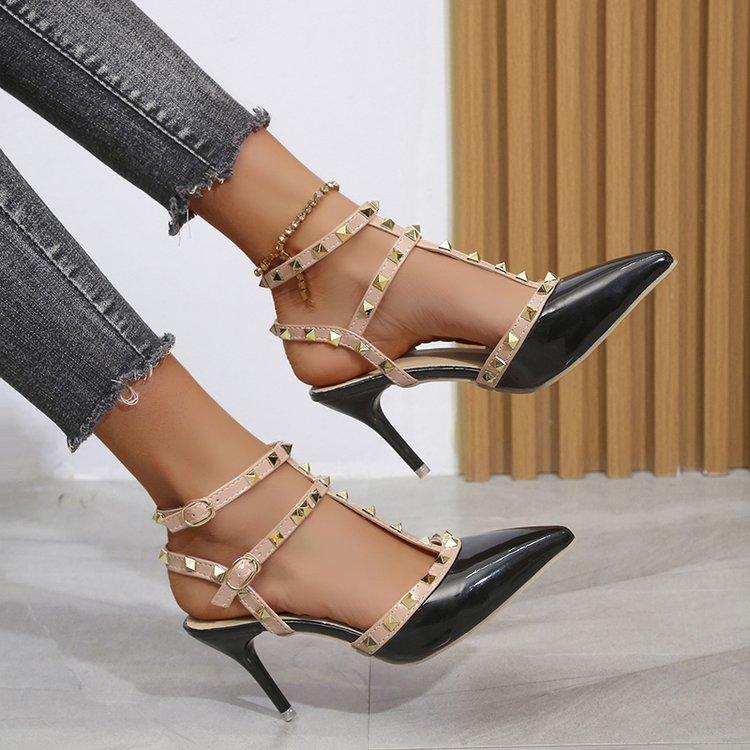 Size 35-43, Large Size Women's Shoes Summer Pointed Rivets Stiletto Sandals Women's Korean Version One-word Buckle Fashion Roman Shoes 42