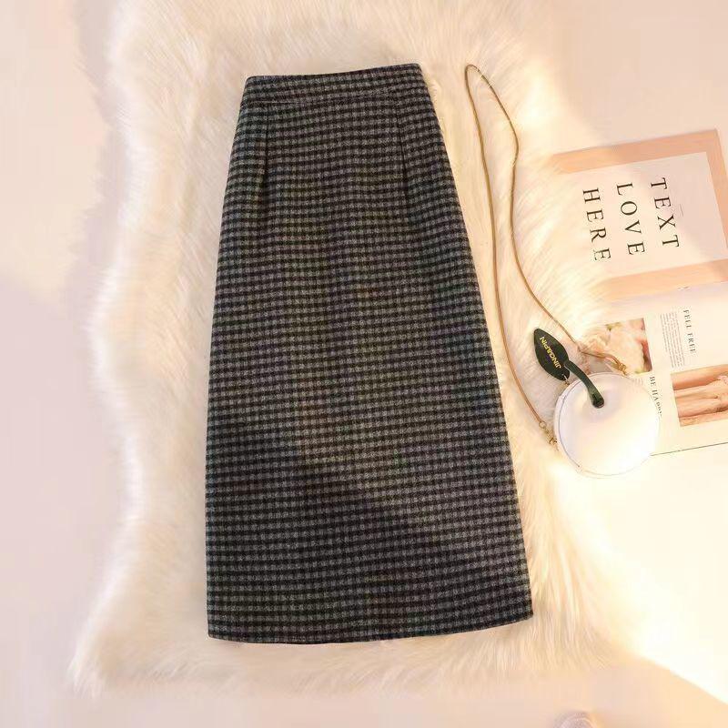 Plaid Tweed High Waist Midi Skirt - Korean Style, Thickened, Warm, Elastic, with Slit.