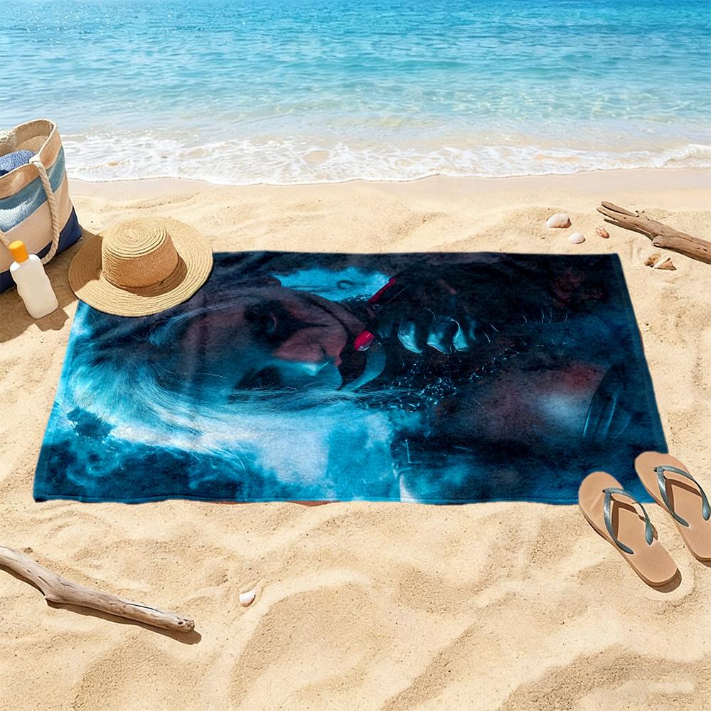 Bad Luck Joker Theme Beach Towel Soft Durable Quick-Dry Comfortable Lightweight Suitable for Sports, Travel, Swimming, Yoga, Bathroom, Beach, And Pool