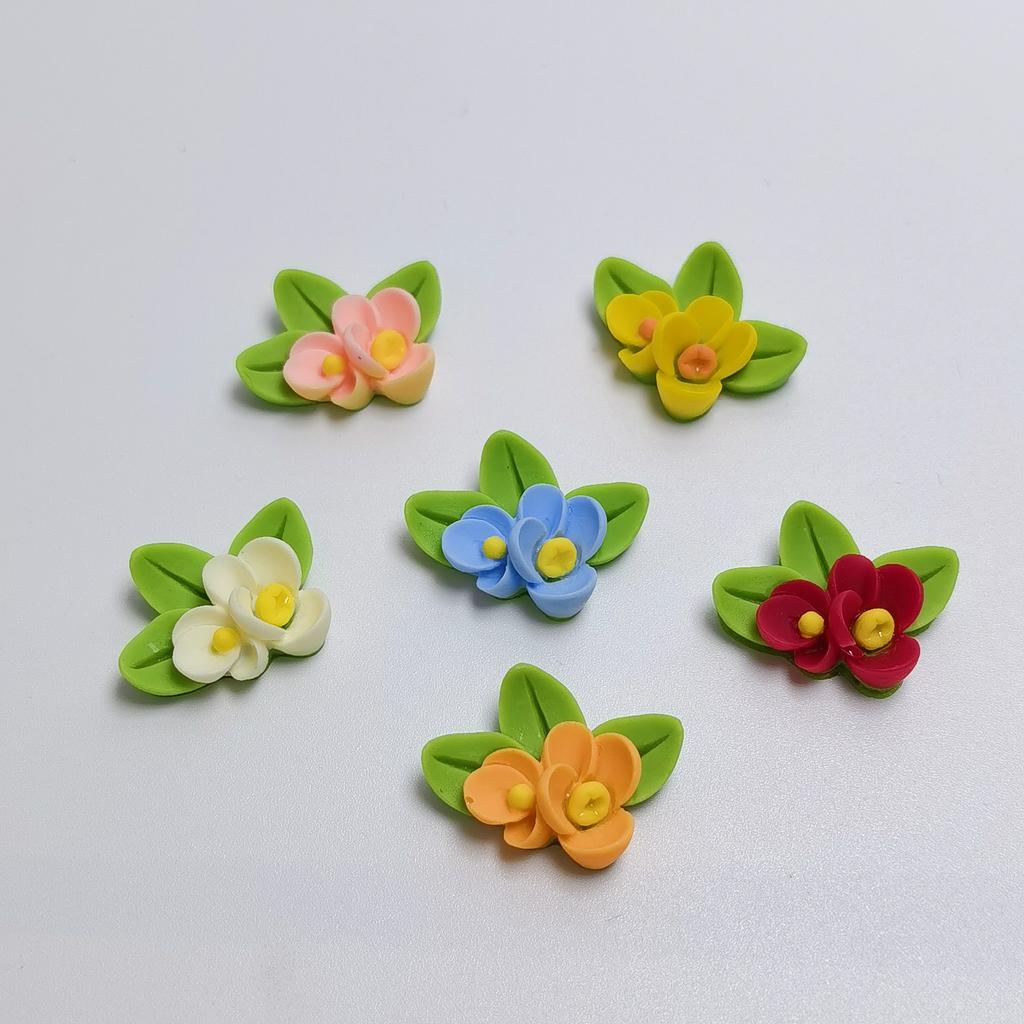 New Novelty 100Pcs/Lot Resin Flowers Flatback Cabochons 19*13MM Undrilled Mixed Colors Florals Slime Charms for Phone Case Decor