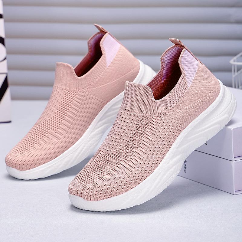 Shoes female mother shoes summer mesh breathable middle-aged and elderly walking shoes old Beijing cloth shoes women's sports and leisure shoes