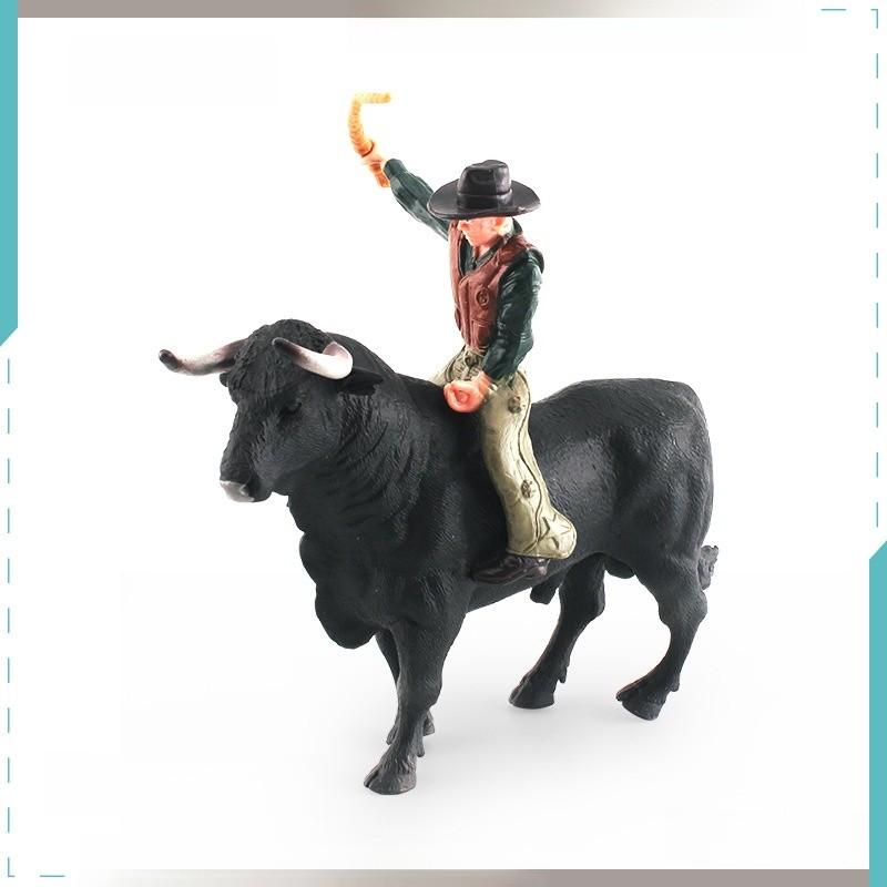 Static Animal And Human Pvc Sculpture Of Spanish Bullfight Scene For Gift