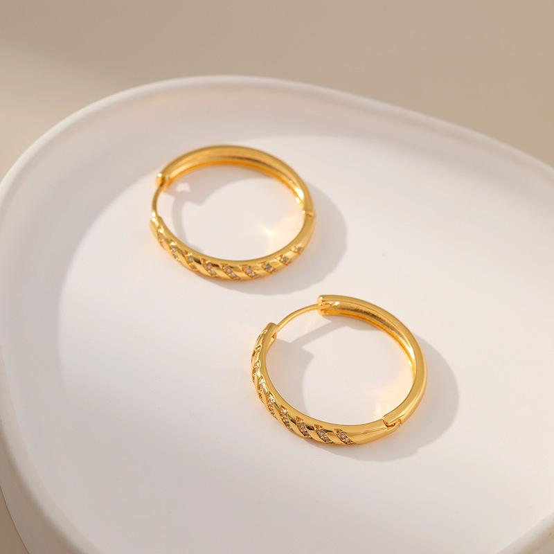 Classic Minimalist Plain Circle Zircon Earrings Versatile Business Chic Jewelry For Women