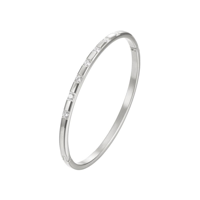 

Изысканный браслет с семью бриллиантами в корейском стиле: Браслет из титановой стали Женский Рождественский подарок серебряный