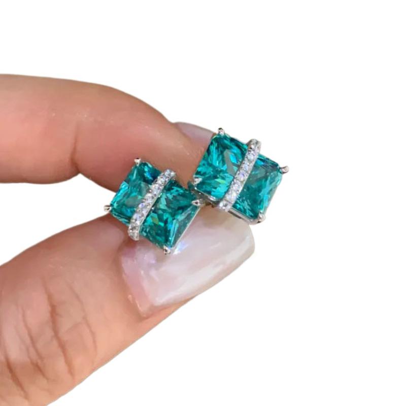 New in elegant square earings stud with light luxury and unique green crystal earrings for women suitable for daily jewelry