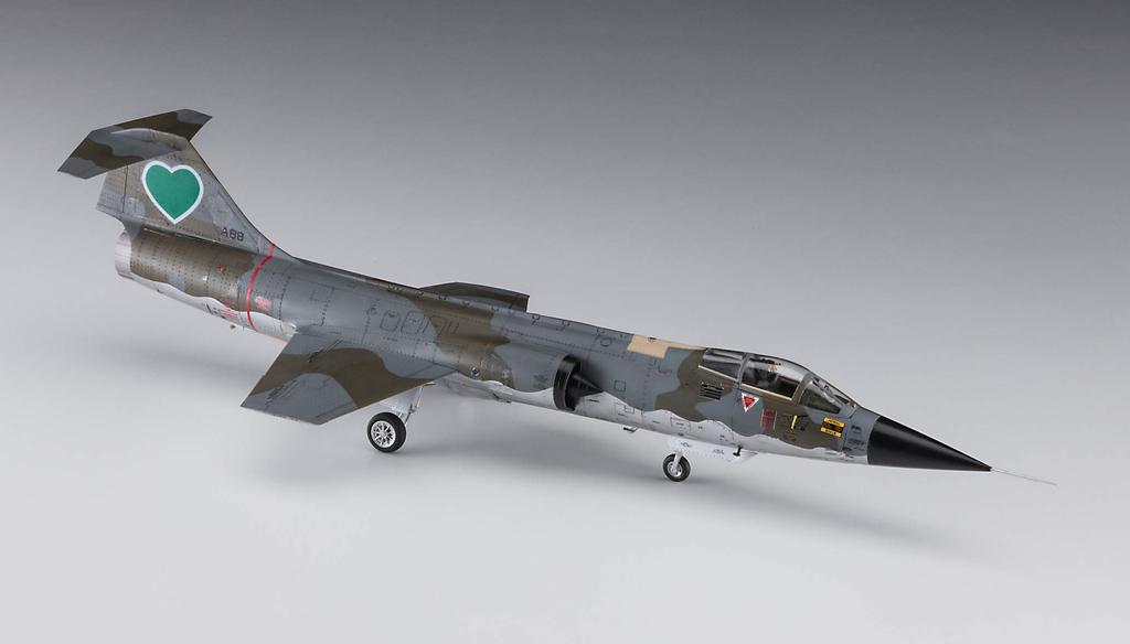 Hasegawa Creator Works Series Area 88 Starfighter Siren Barnack Scale Plastic Model Kit 64774 F-104 (G-type) 1/48