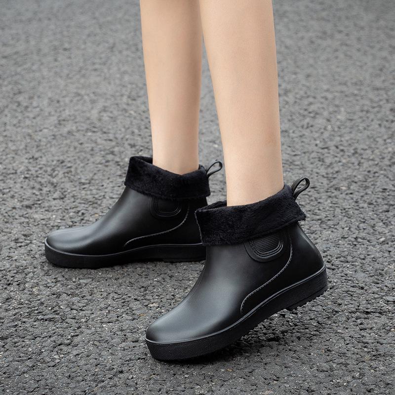 Korean Style Women's Low-Cut Non-Slip Rubber Rain Boots - Fashionable, Short, and Warm