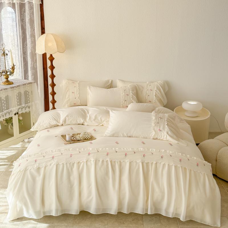 Ins Princess Style Bedding Sets Ruffle Lace Bow Quilt Cover Romantic Bedclothes Decor Woman Girls Bedroom Duvet Cover 4pcs