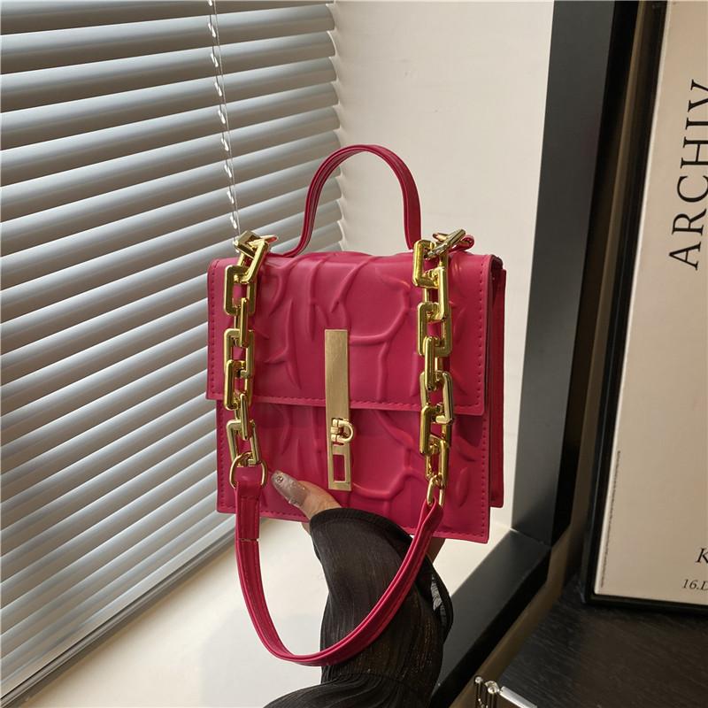 

Pleated popular texture autumn new lock trend crossbody simple chain shoulder portable small square bag розовый