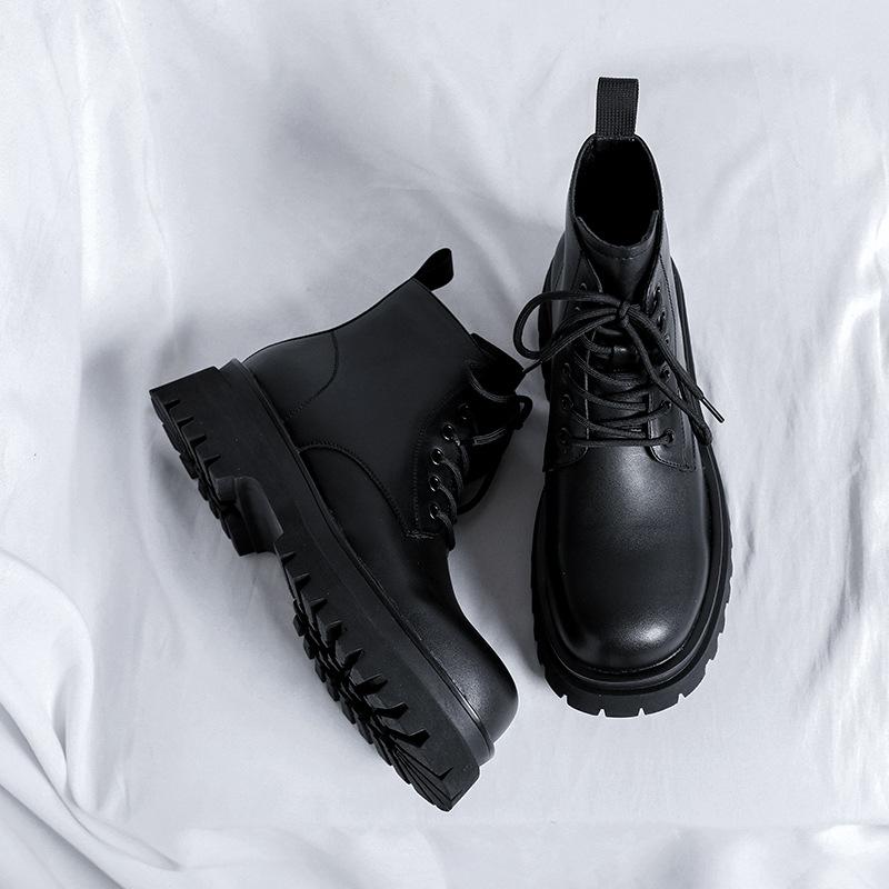 

Черные ботинки Martin мужские 2025 года новые летние супер-пожарные британские ветро-локомотивные средние короткие ботинки 7362-R 40 чёрный