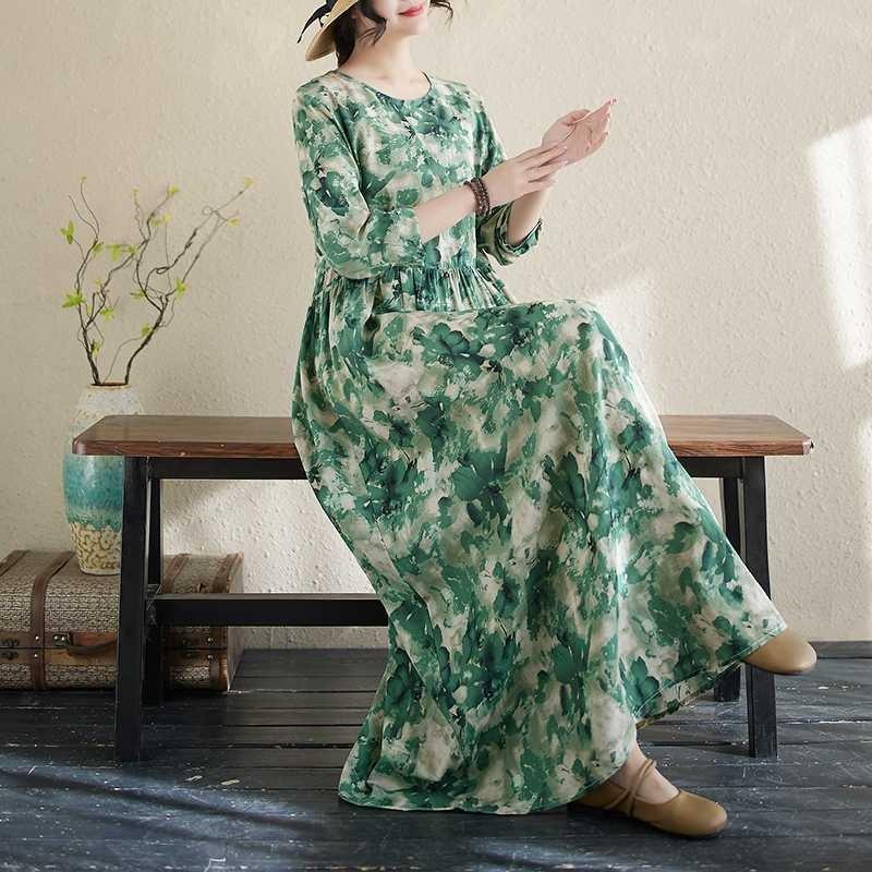 2025 New Floral Vacation Style Travel Round Neck Vintage Dresses