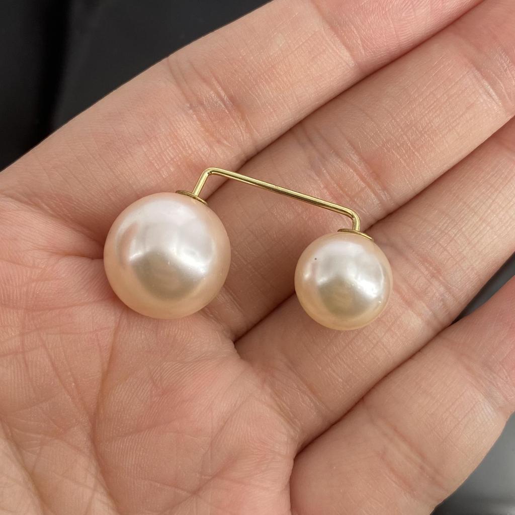 Pearl Cardigan Button: Anti-Exposure Brooch & Waist-Cinching Pin for Skirts and Pants