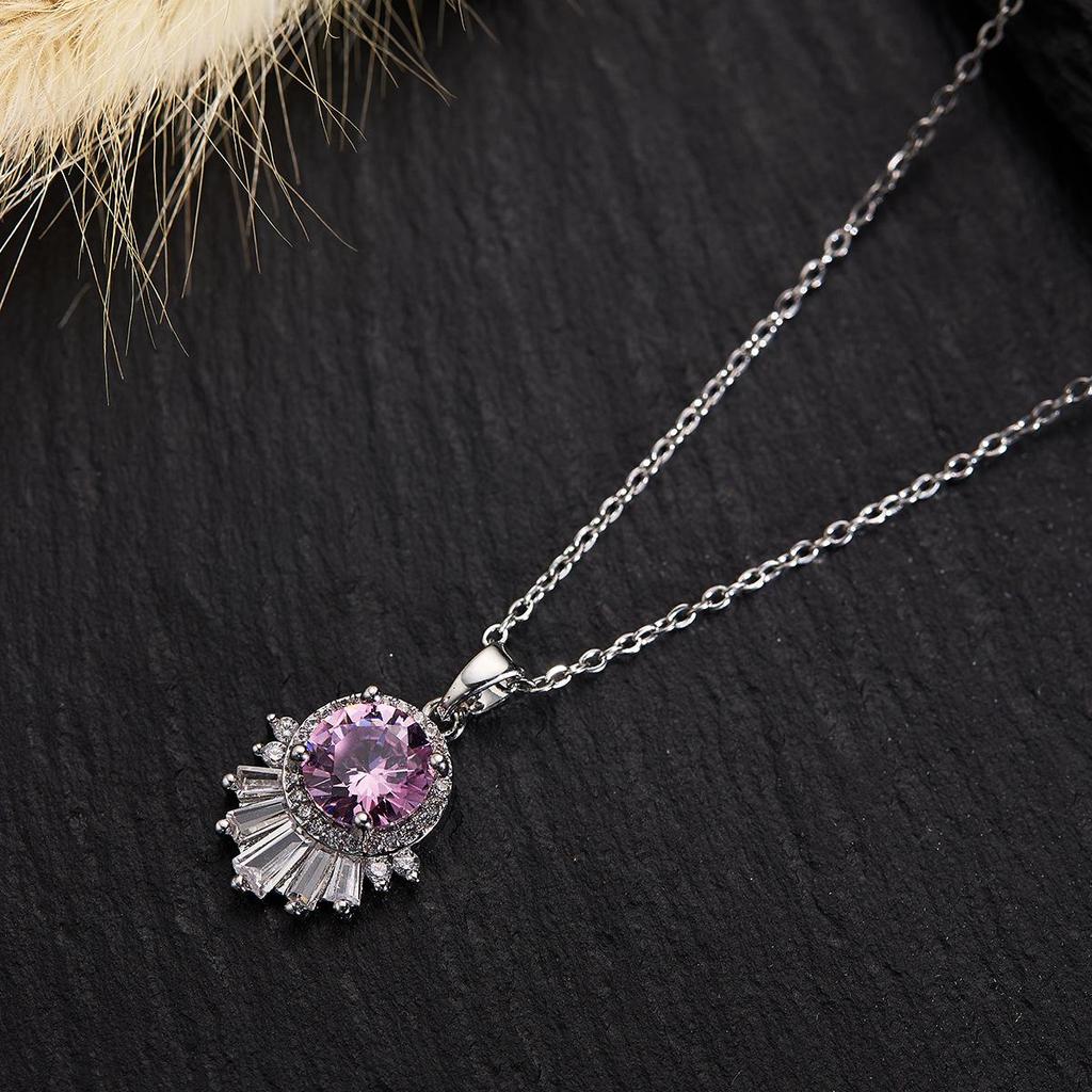 Colier nou din oțel titan argintiu rezistent la decolorare - Lanț de claviculă la modă, ușor și versatil pentru femei