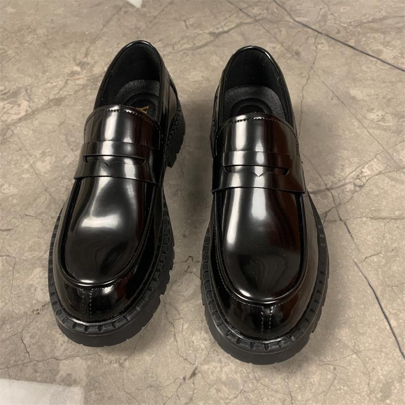 Fashion Thick Sole Men Cow Leather Loafers Slip On Men Shoes Bussiness Formal Shoes For Men Dress Footwear Sapato Social Masculino