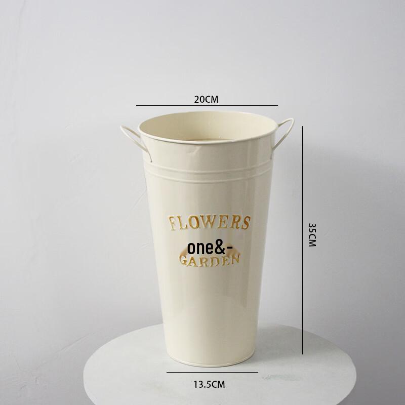 Yingtang Decorative Metal Flower Bucket