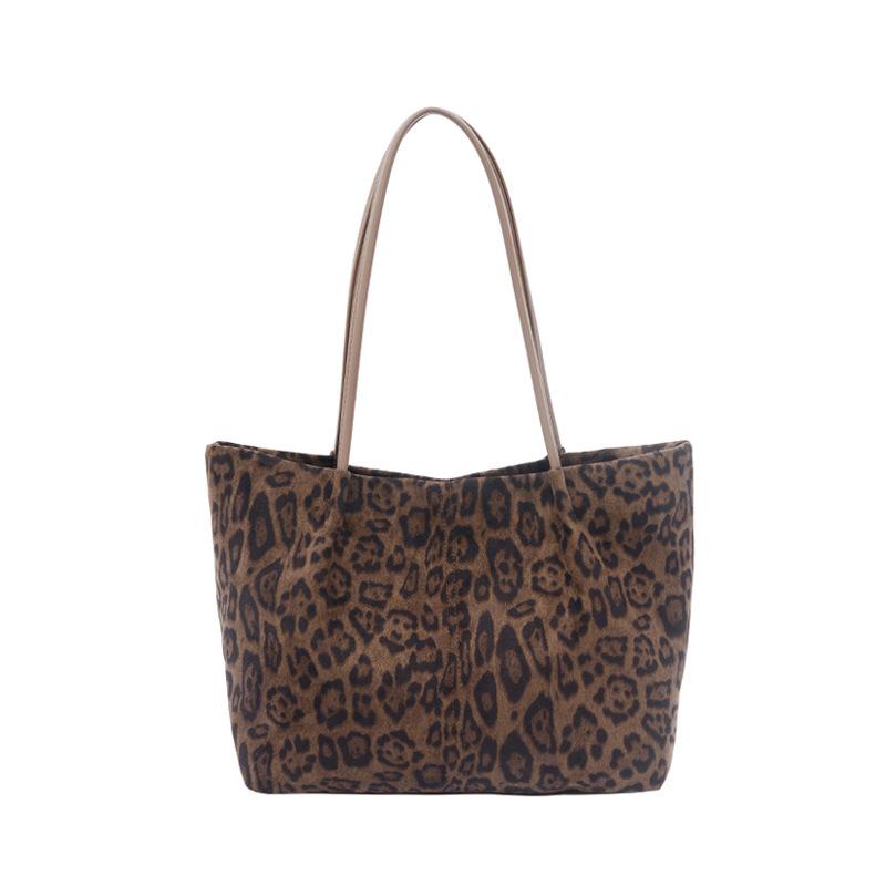 

Vintage leopard print fashion large capacity commuter shoulder tote bag suede suede spring new bag коричневий