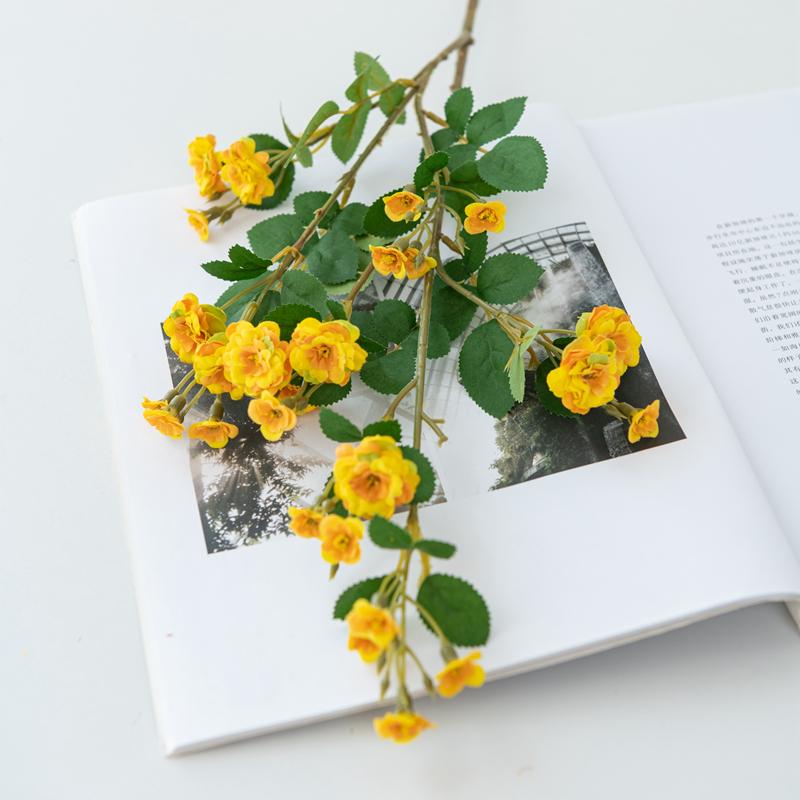 

Artificial Flowers Handmade Daisy Bouquet Fashion For Home Garden DIY Wreath Material Wedding Bride Banquet Decoration Christmas жовтий