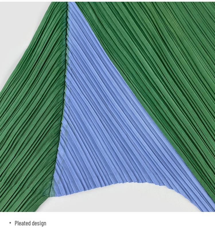 Miyake Spring 2025 Women's Japanese Style Cardigan: Contrast Color, Pleated Long Sleeve, Loose Casual Fit.