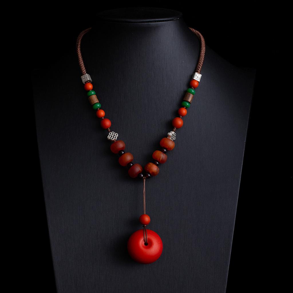 Vintage Zen Fashion Imitation Agate Pendant Necklace Collarbone Chain Couple Simple Ethnic Style Black Rope Chain Sweater Chain