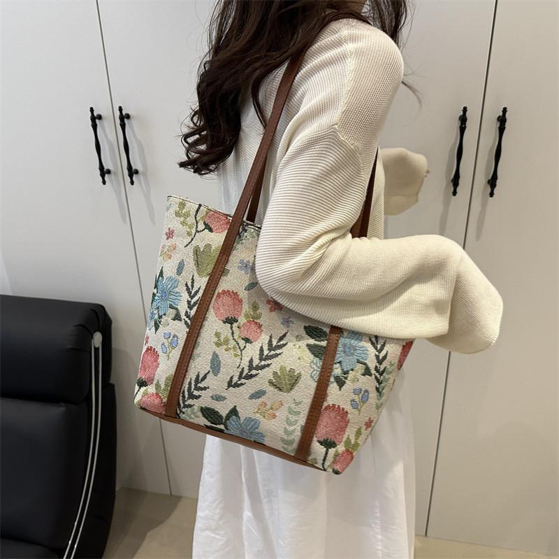 Leaves Flower Print Bag With Zipper Opening And Interior Card Pocket For Women Street Style