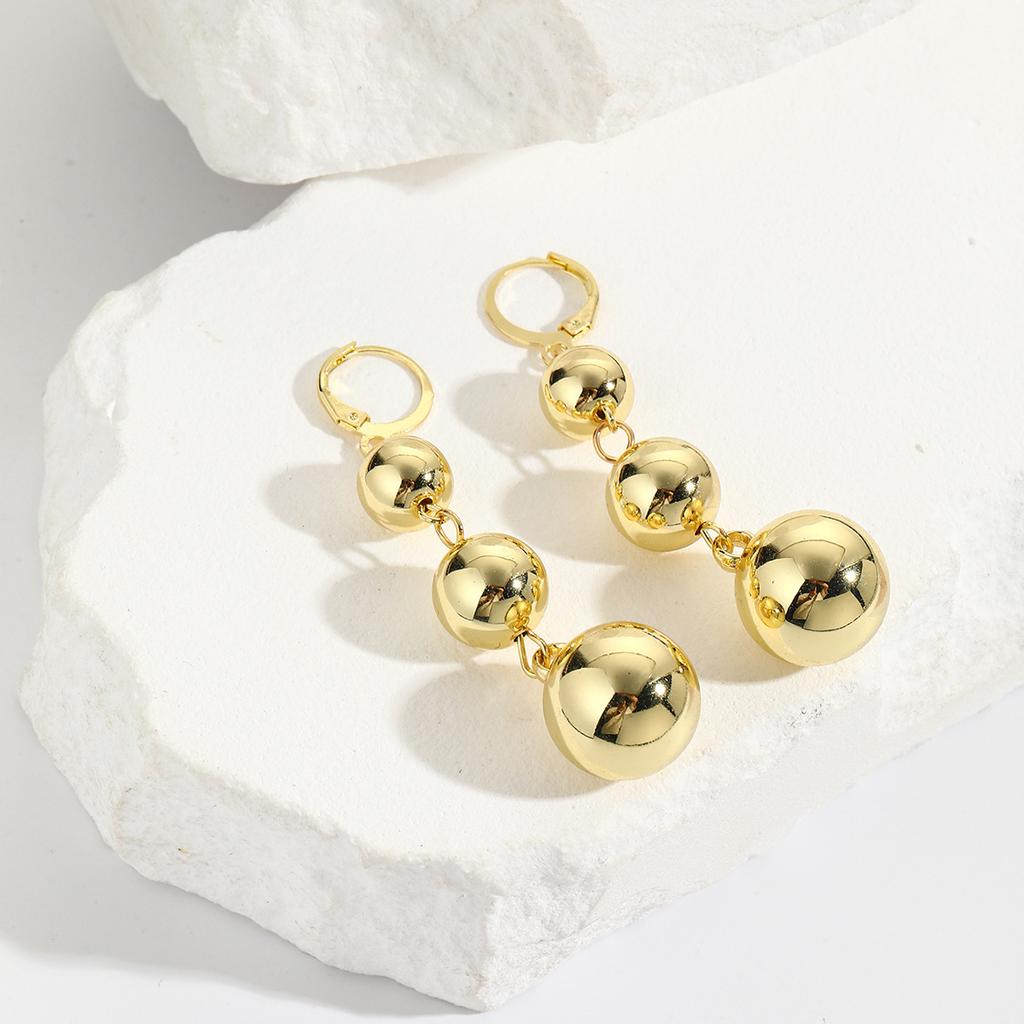 Exaggerated Three Gold Ball Pendant Earrings Female Niche Light Luxury Ins Acrylic Long Section Three Round Ball Ear Buckle Trendy Earrings 2025