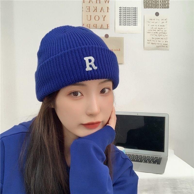 Hat Winter Female High-value Round Face Student Versatile Cold-proof Warm Face Small Knitted Wool Hat