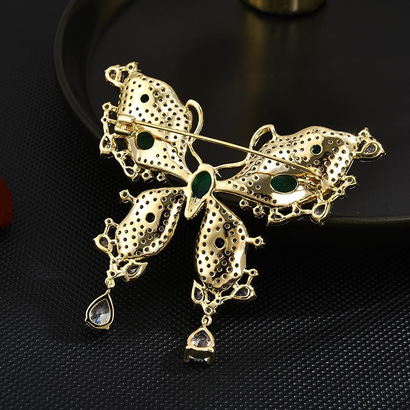Senior Brooches Flower Leaf Brooch Pins for Women Suit Pendant  Fashion Brooches Jewelry