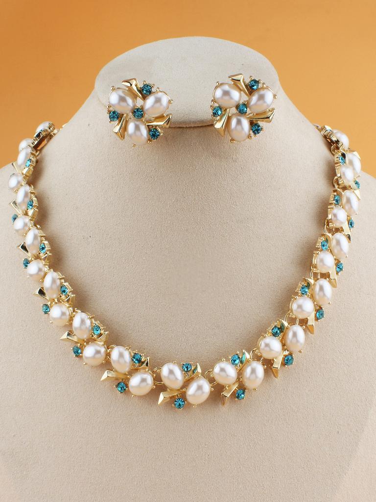 Vintage Turquoise Artificial Pearl Inlay Jewelry Set Necklace Earrings Elegant Statement Accessories for Women